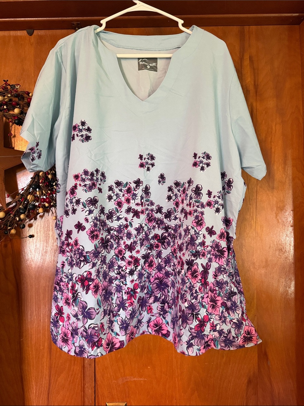 Butte-Soft Light Blue Floral V-Neck Short Sleeve Tee